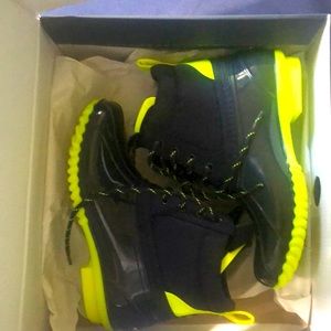 Brand new never worn rain boots